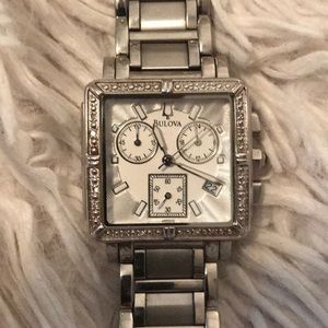 Bulova ladies watch beautiful authentic, with box
